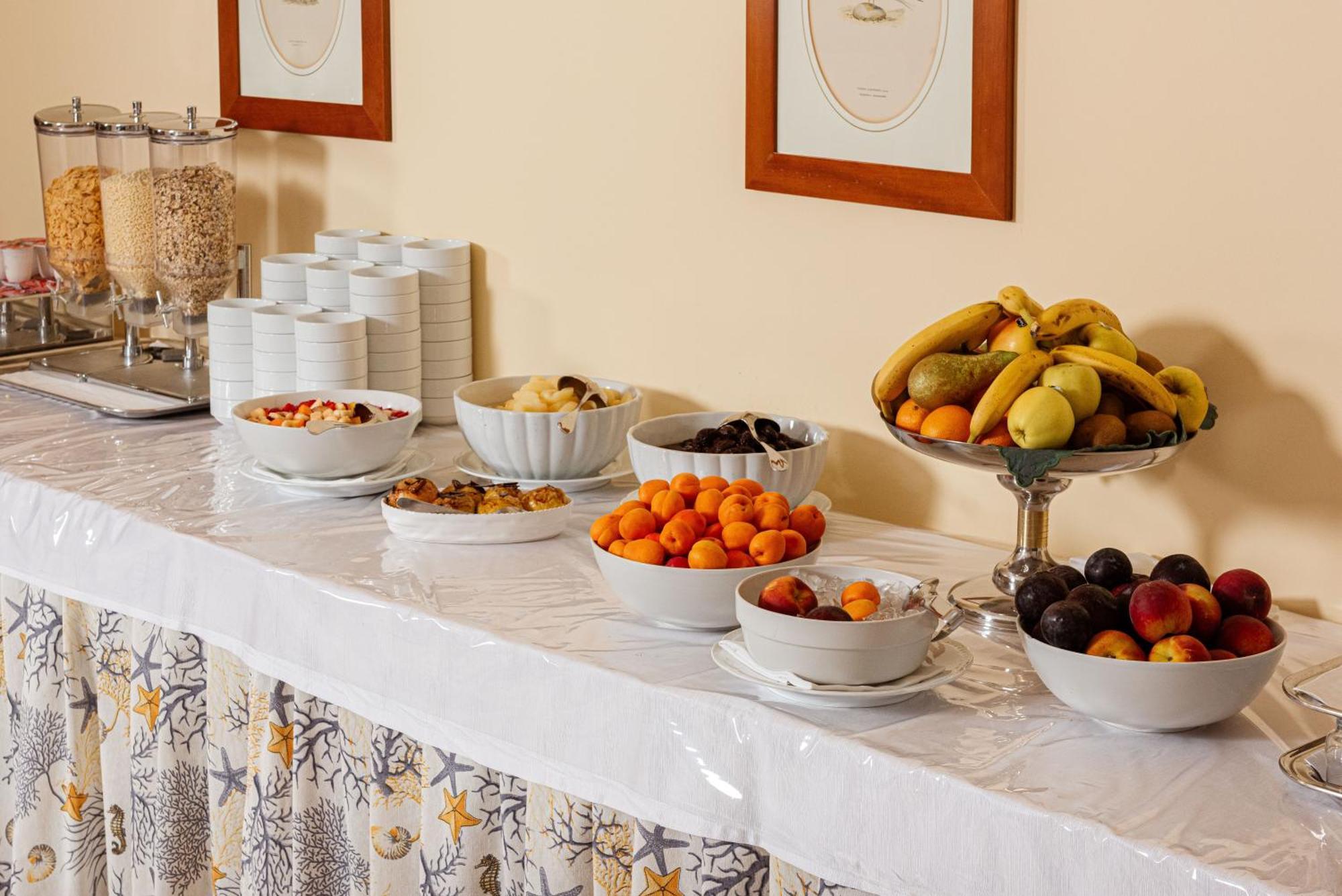 Hotel Degli Aranci 4*