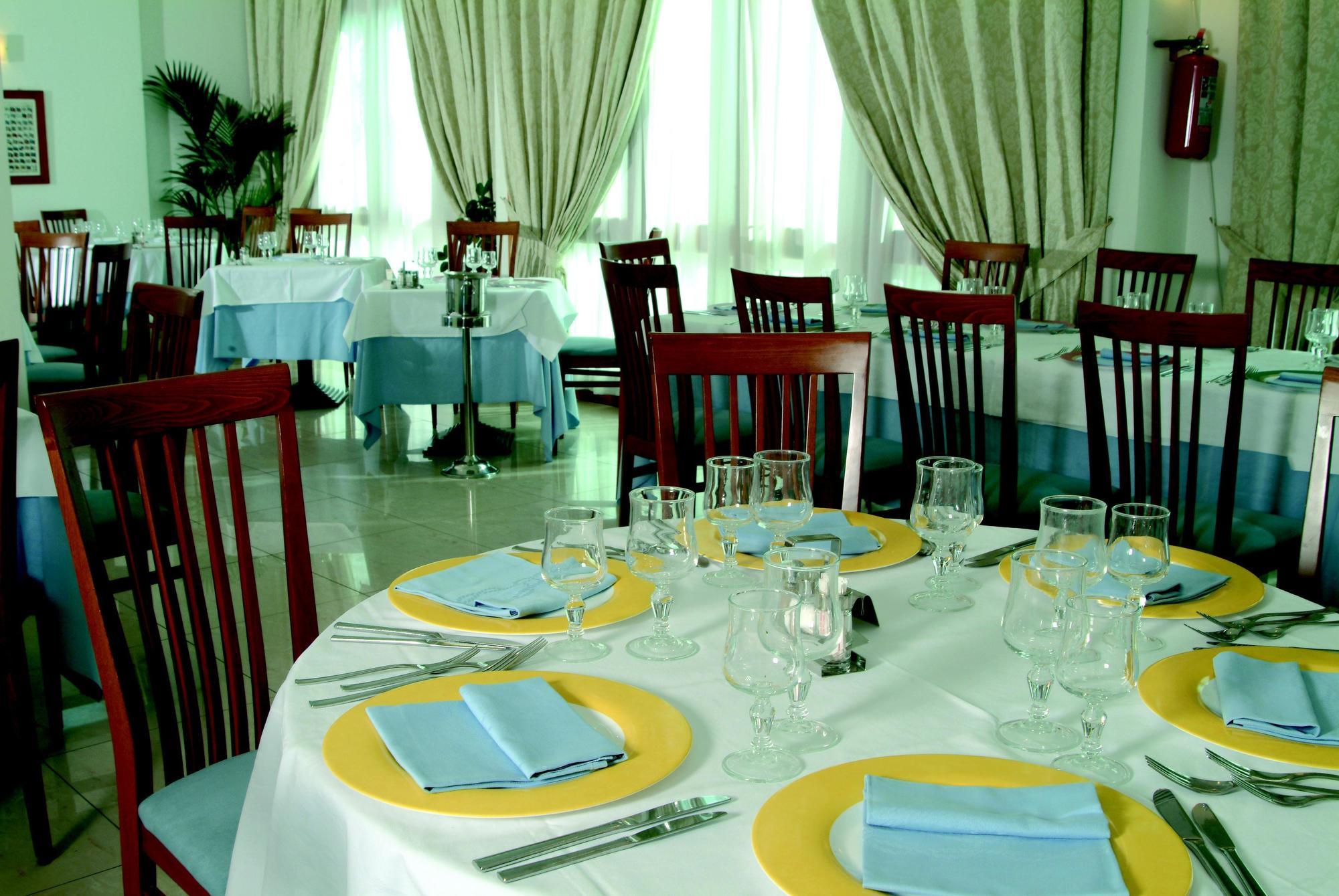 Degli Aranci Hotel 4*