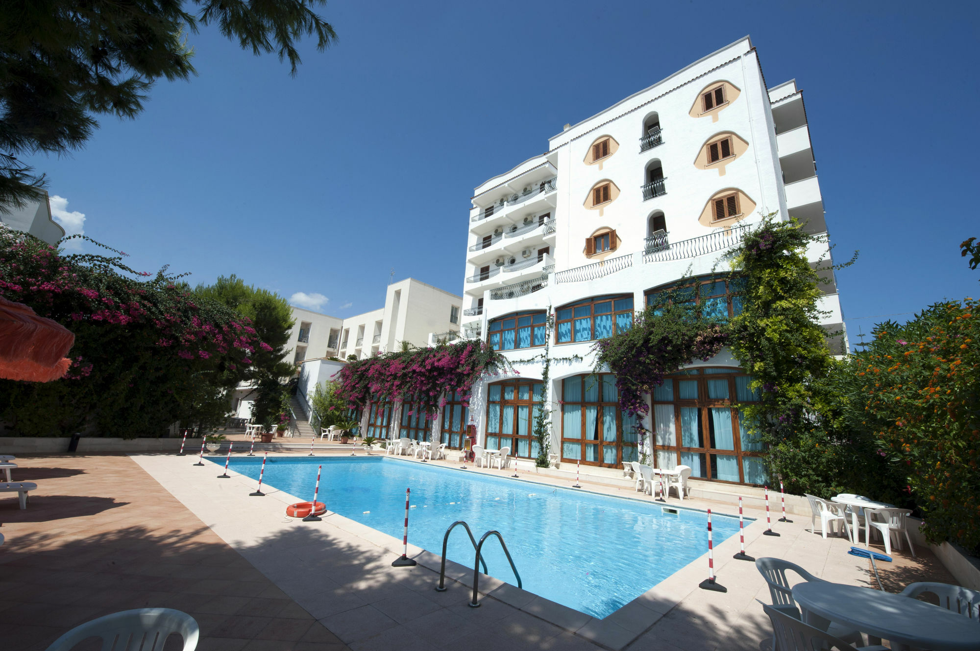 Degli Aranci Hotel 4*